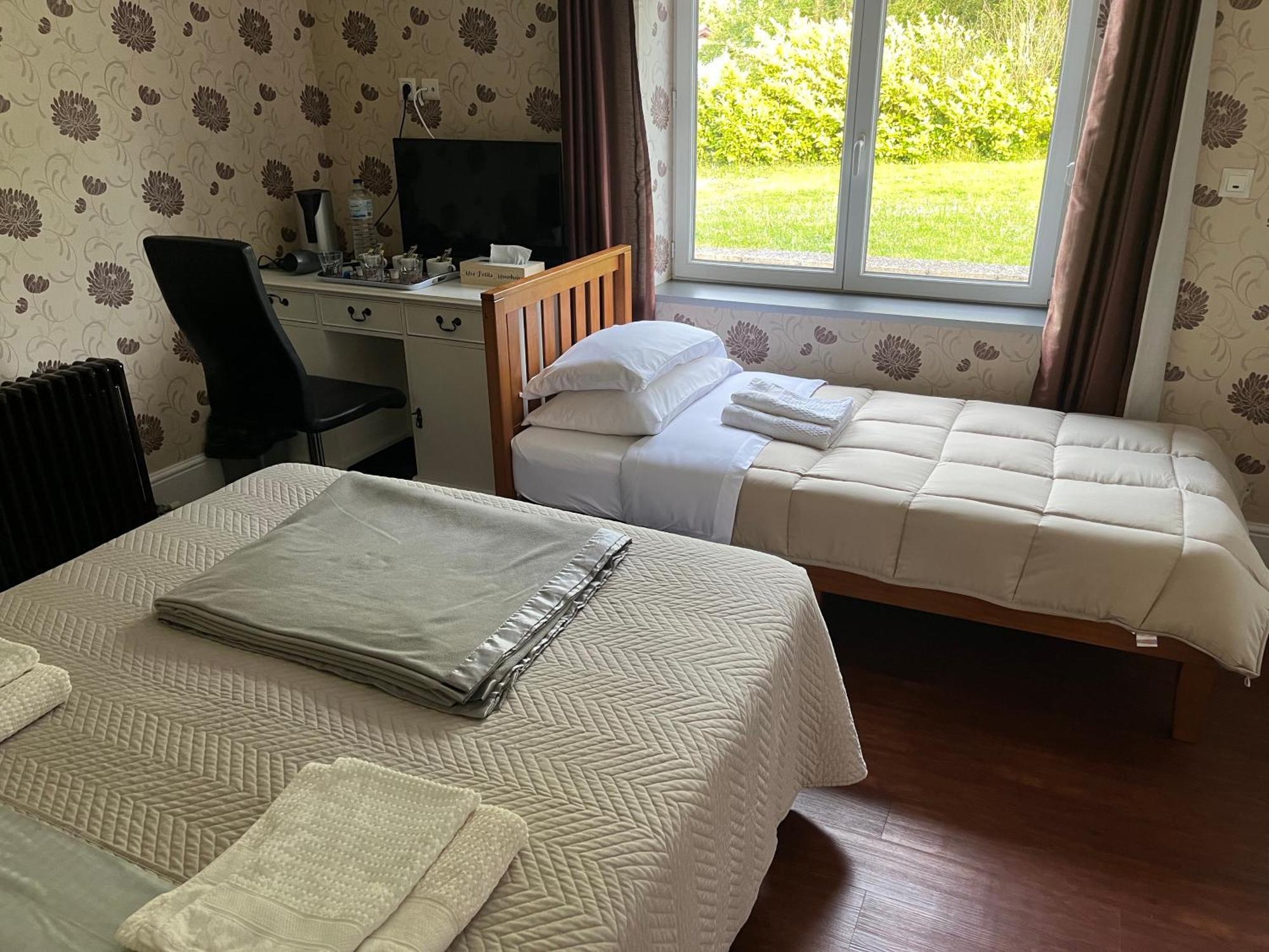 Le Pontet Bed and Breakfast Miramont-de-Guyenne Eksteriør billede